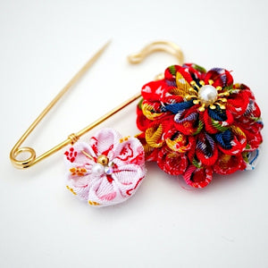 red flower kilt pin, scarf pin, brooch pin, Japan handmade, handcrafted