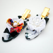 Load image into Gallery viewer, 2pcs balack&amp;white base hair clip, headpieces, hair accessory