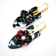 Load image into Gallery viewer, 2pcs hair clip, hair accessory, handmade from Japan