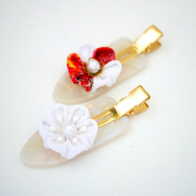 Load image into Gallery viewer, 2pcs white base hair clip with Tsumami-zaiku, hair accessory, handmade