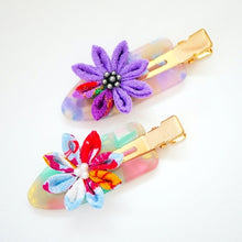 Load image into Gallery viewer, 2pcs flower hair clip, hair accessory, Japan handmade