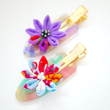 Load image into Gallery viewer, 2pcs flower hair clip, hair accessory, Japan handmade