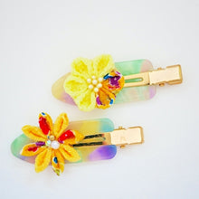 Load image into Gallery viewer, 2pcs yellow flower hair clip, hair accessory, Japan handmade