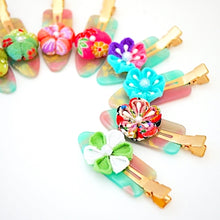 Load image into Gallery viewer, 2pcs Tumami-zaiku flower hair clip, hair accessory, handmade from Japan